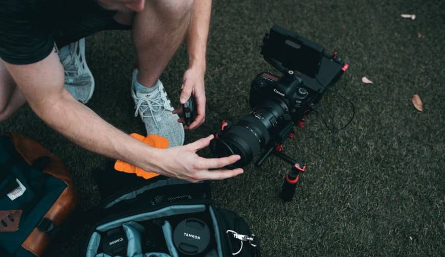 色彩心理学×动态美学，沿滩区产品视频拍摄公司唤醒感官冲击力