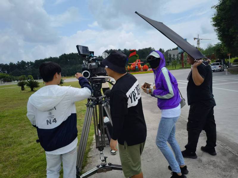 沿滩区极致互动，未来愿景宏大，致力于成为全球领先的产品宣传视频企业